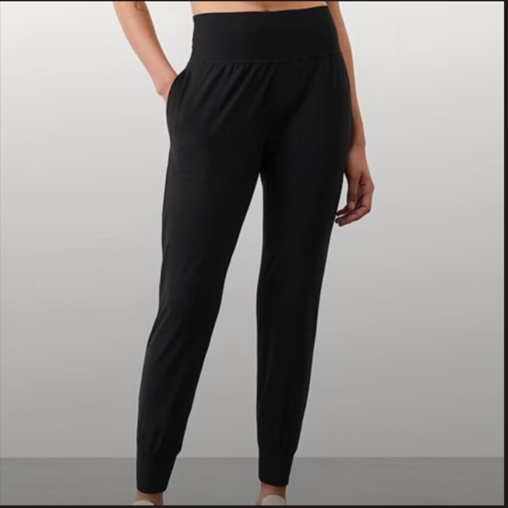 [Athleta] Salutation Cruise Jogger in Powervita Black Small